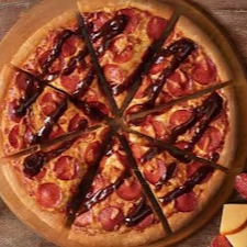 massa , molho mussarela ,calabresa , molho barbecue