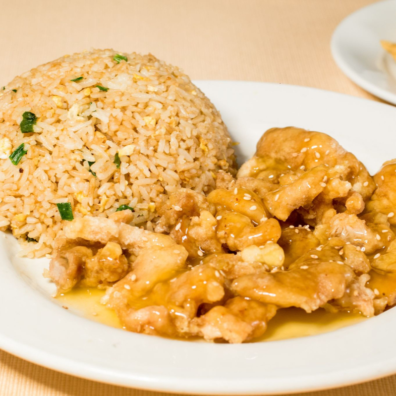 Pollo Limonkay más Chaufa
