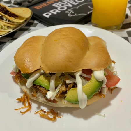 Torta Regia Sencilla