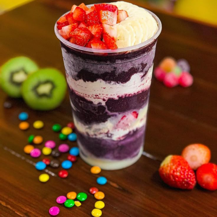 Açaí no copo 300ml com 4 adicionais 1 fruta 1 calda