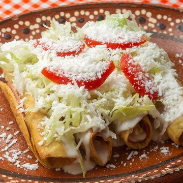 4 Flautas de Pollo