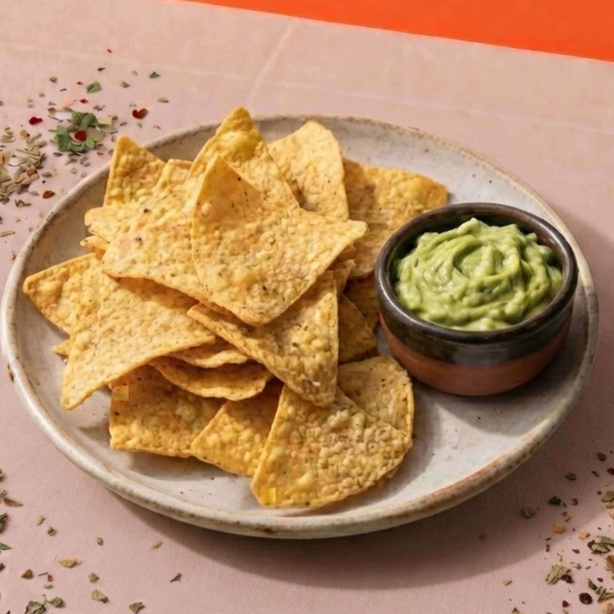 Nachos y Guacamole Bowl