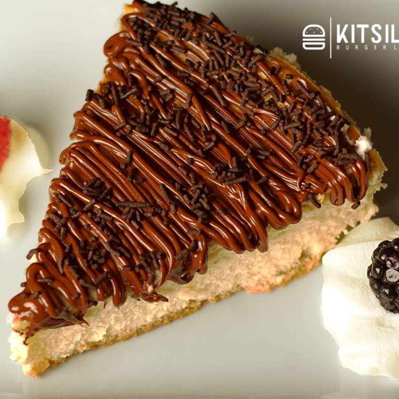 CHEESE CAKE