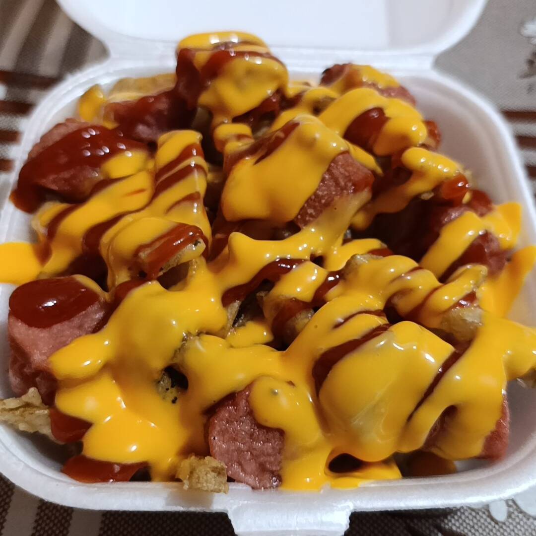 Salchipapas