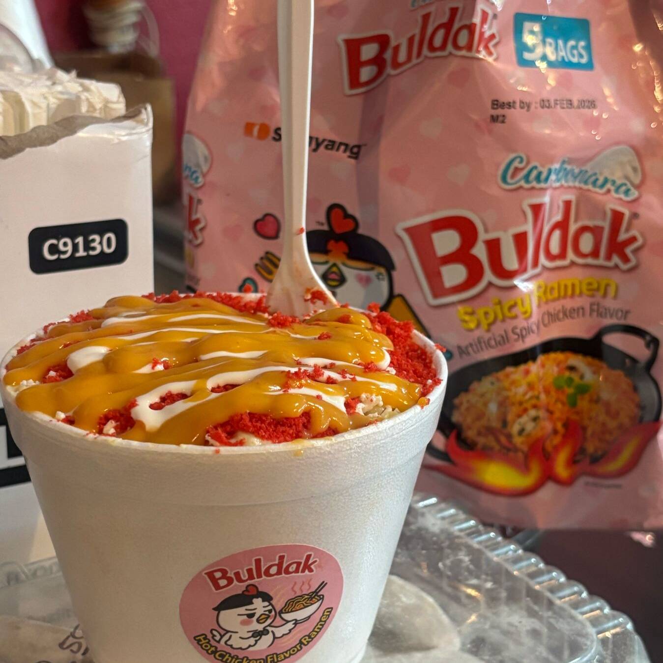 RAMEN CARBONARA BULDAK (CON ELOTE)