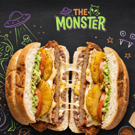 Alien: Milanesa, Piña y Queso Oaxaca.