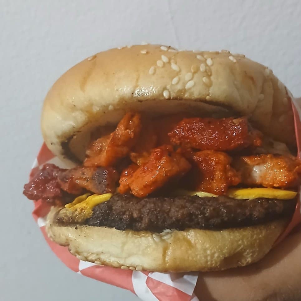 Hamburguesa La Rebelde