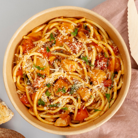 Spaguetti con Pollo al Pomodoro