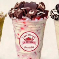 Fresas con Crema 12oz (Chocorrol)