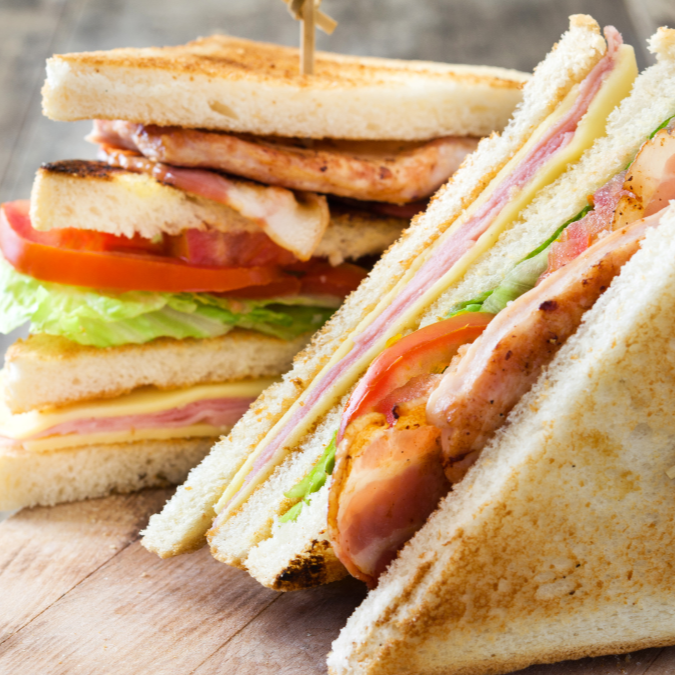 Club Sándwich Clásico