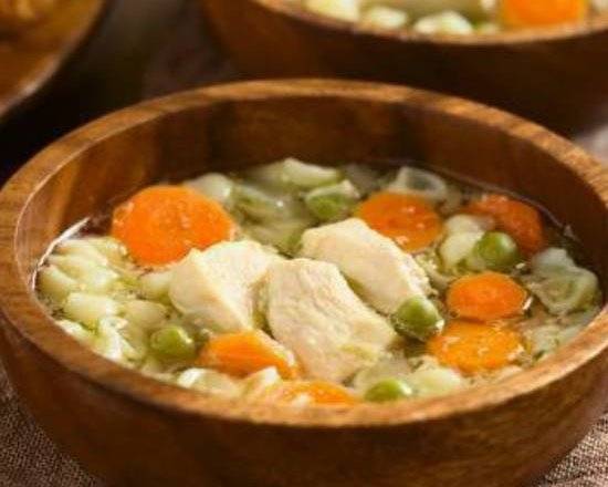 Caldo de Pollo