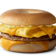 Bagel Huevo Carne