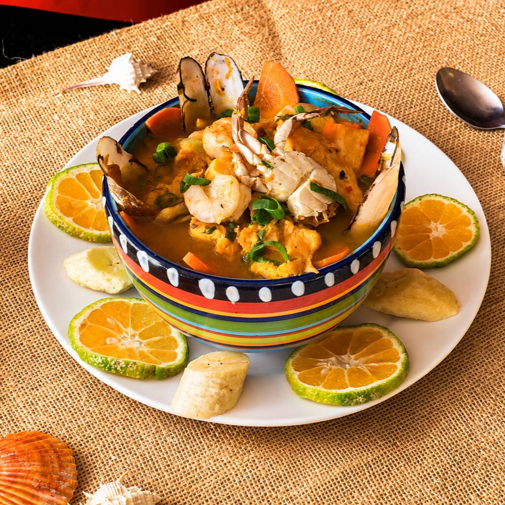 Sopa de Mariscos en Agua