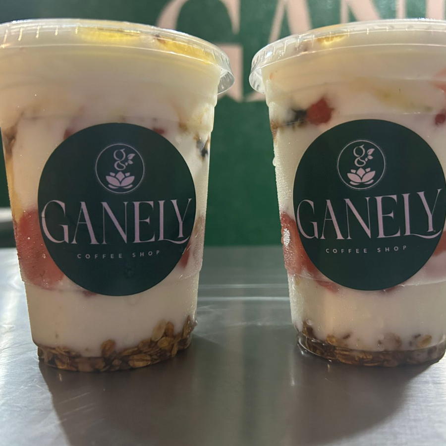 Yoghurt con Fruta