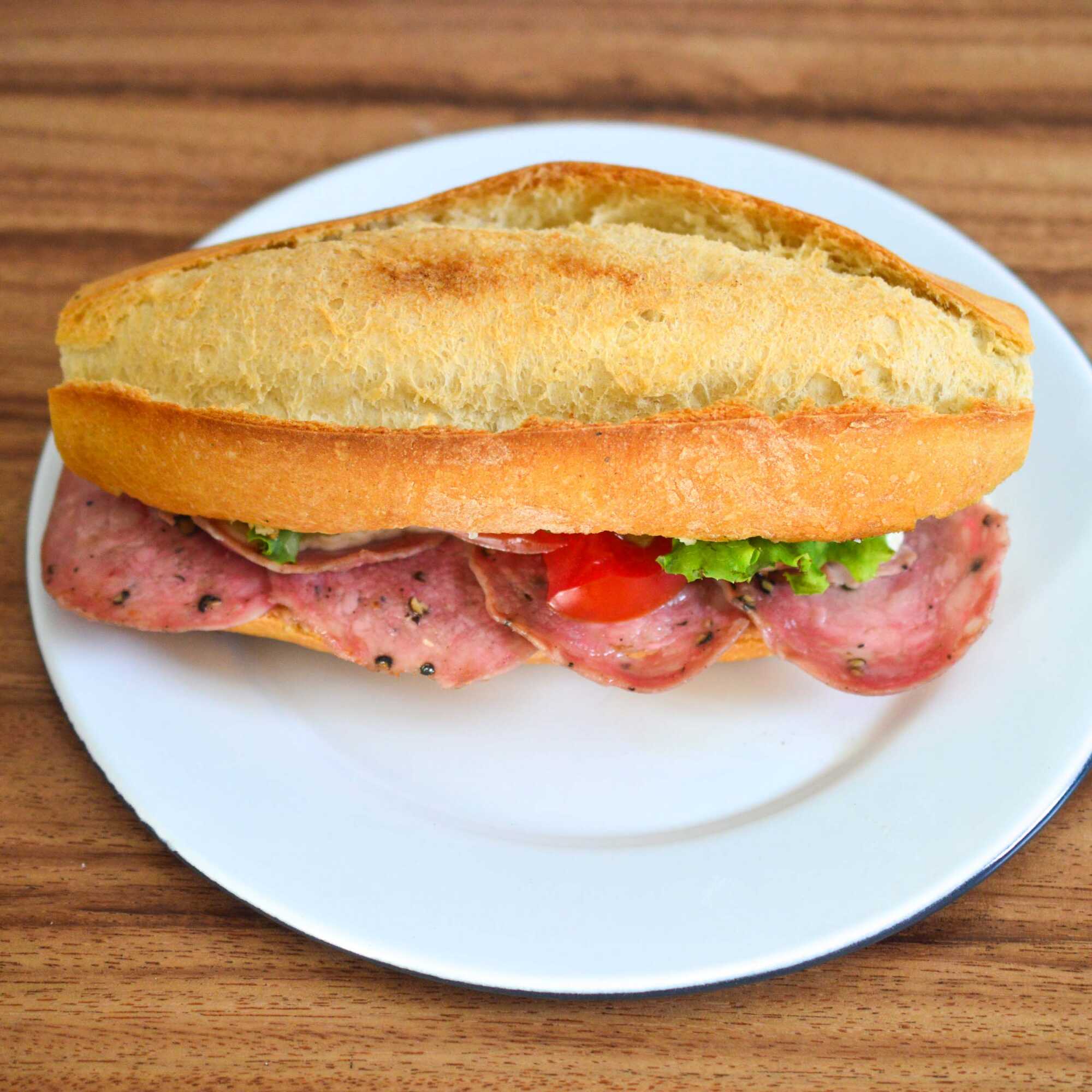 Lonche Salami Maduro