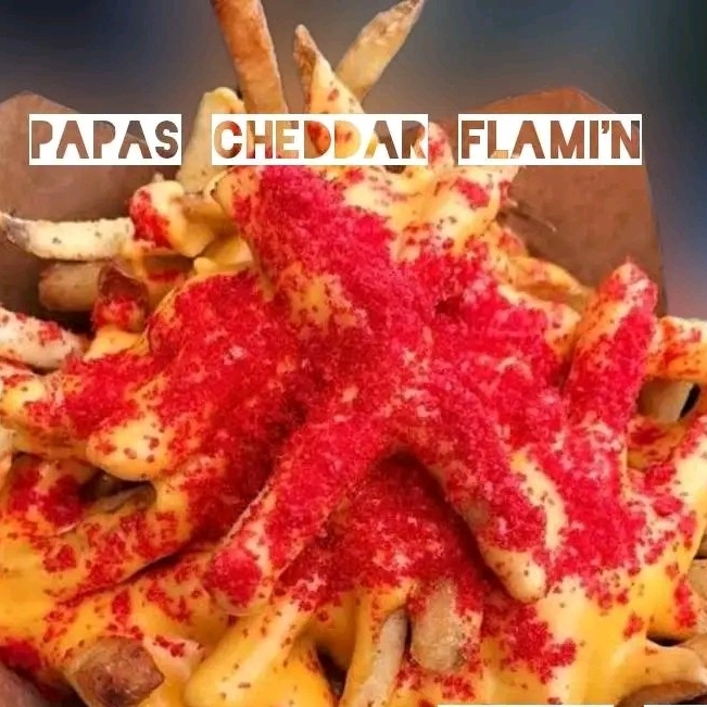 Papas medianas Cheddar-FlaminHot