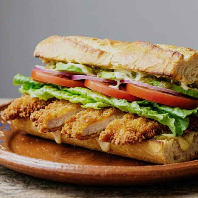 Baguette de Milanesa de Pollo