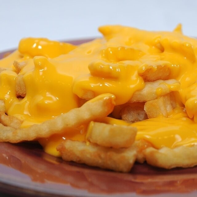 Papas Fritas con Queso