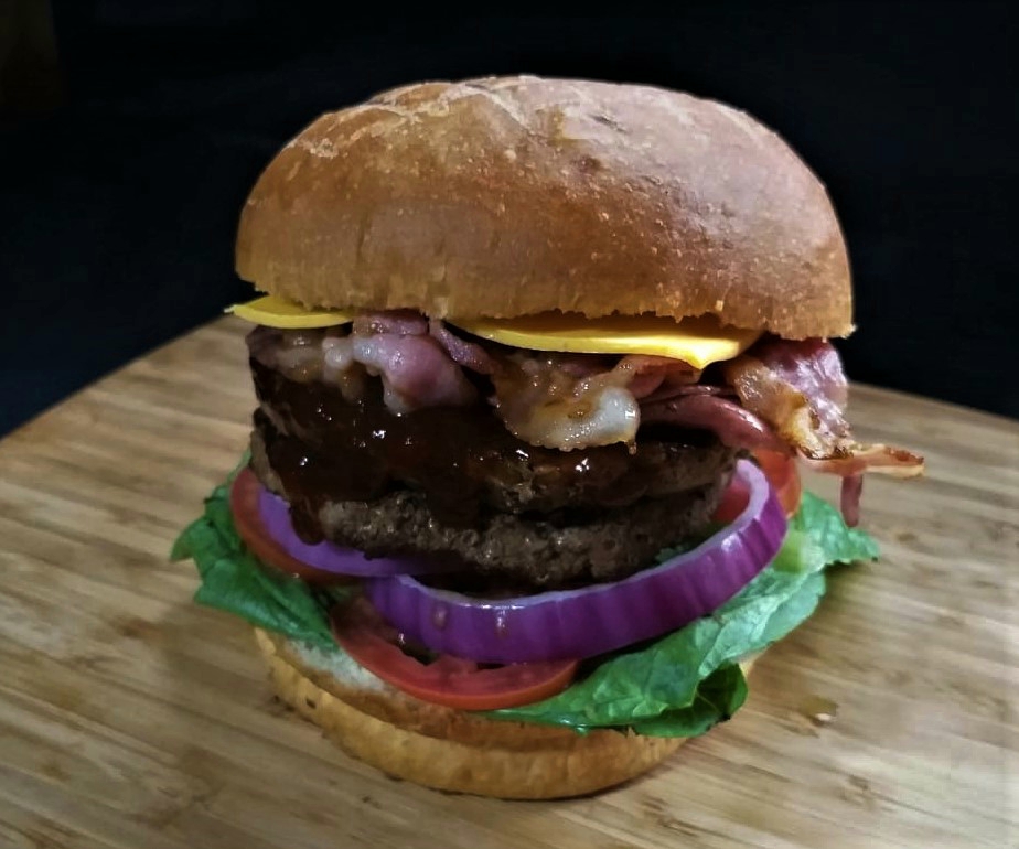 Doble  (steak)  Burger BBQ