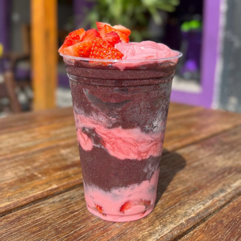 Açaí no copo de 300ml já com 4 adicionais a sua escolha