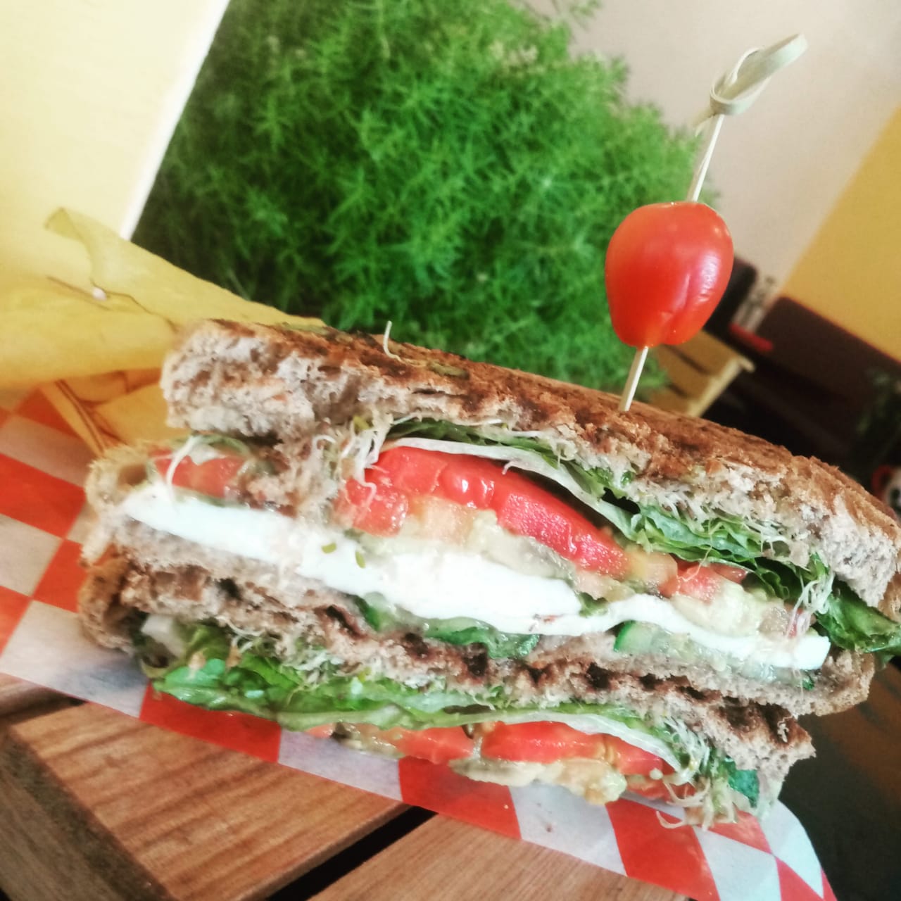 Sándwich Vegetariano