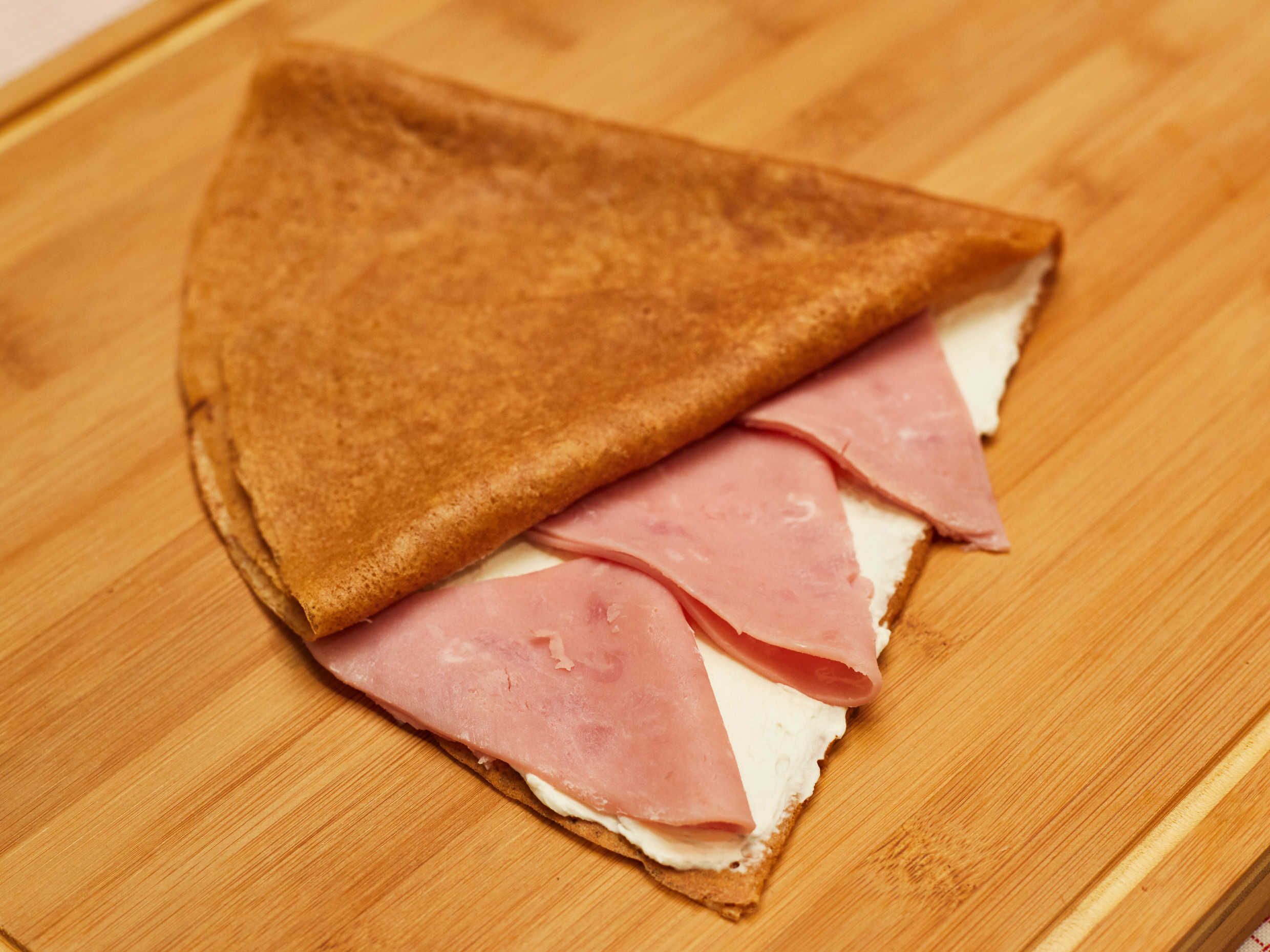 Crepa de Queso Philadelphia con Jamón