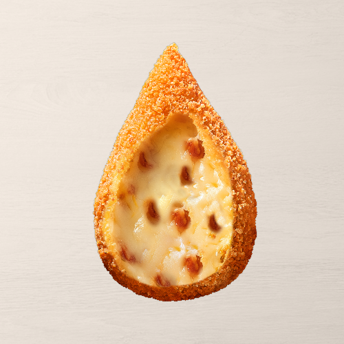 Coxinha recheada com Mussarela com Pepperoni. Sabor surpreendente e Especial!