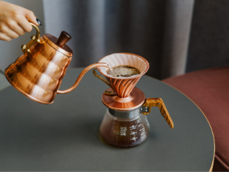 V60