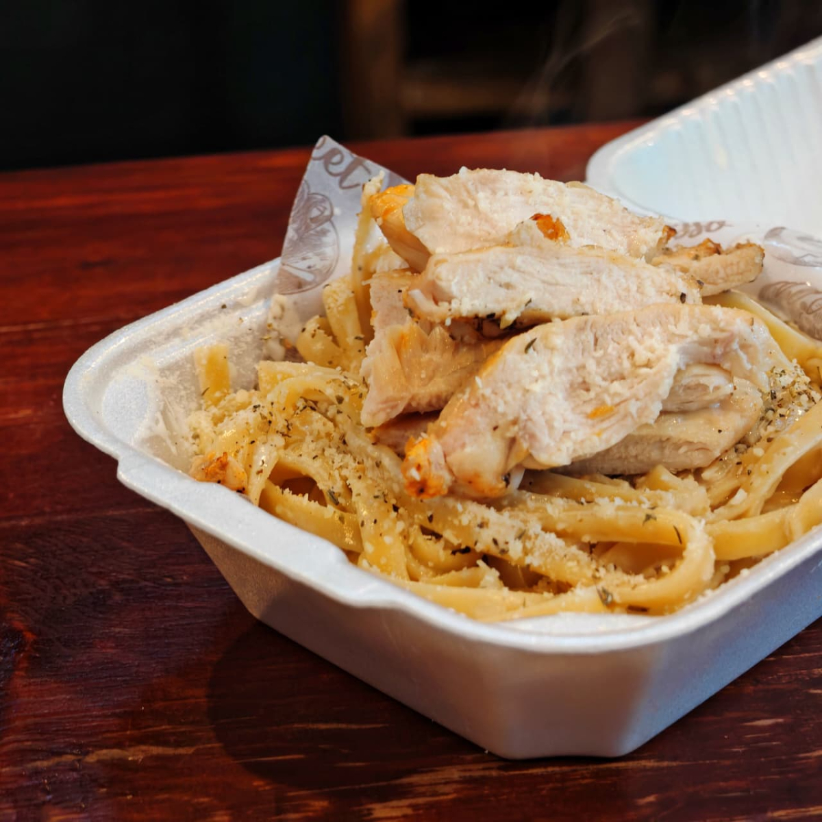 Fettuccine Alfredo