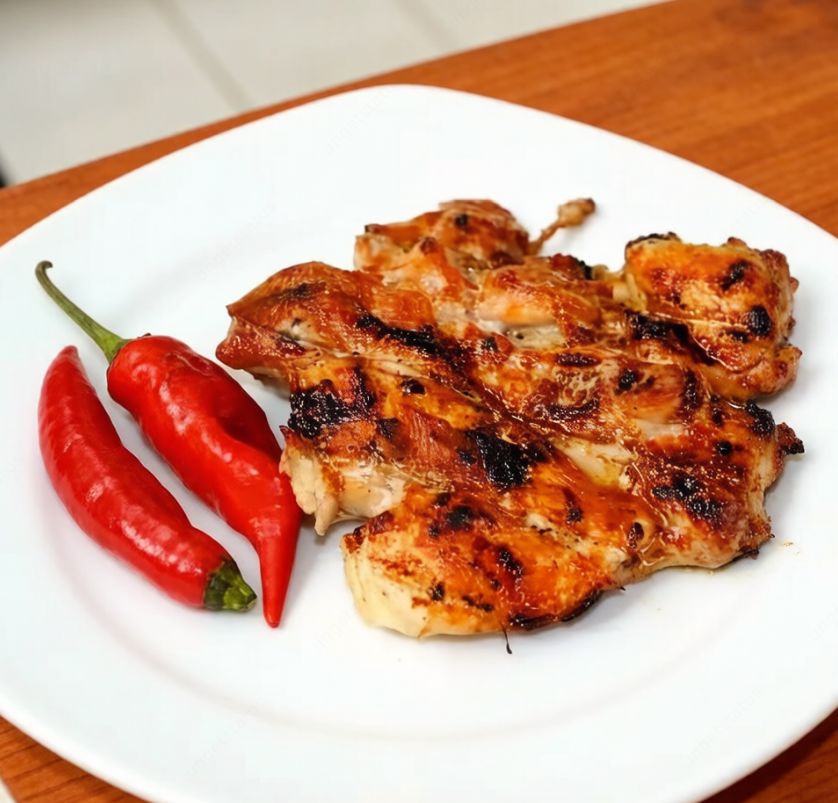 Deliciosa sobrecoxa marinada na cerveja e temperada no jeito!
Obs: Peso das carnes in natura. Os mesmos sofrem redução após a cocção.