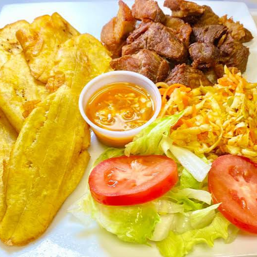 Griot (carne de Puerco con Platano Frito)