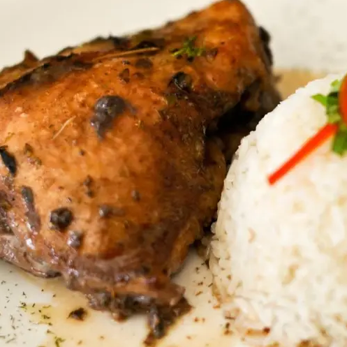 Pollo al Horno c/pure + Bebida del Día