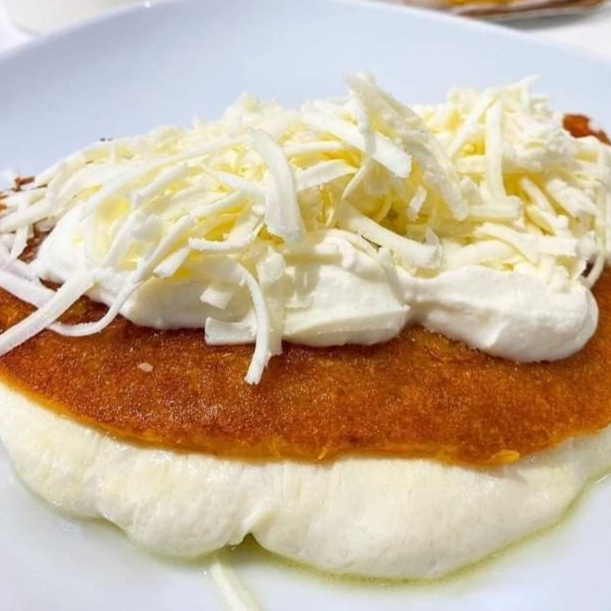 Cachapa con Queso de Mano