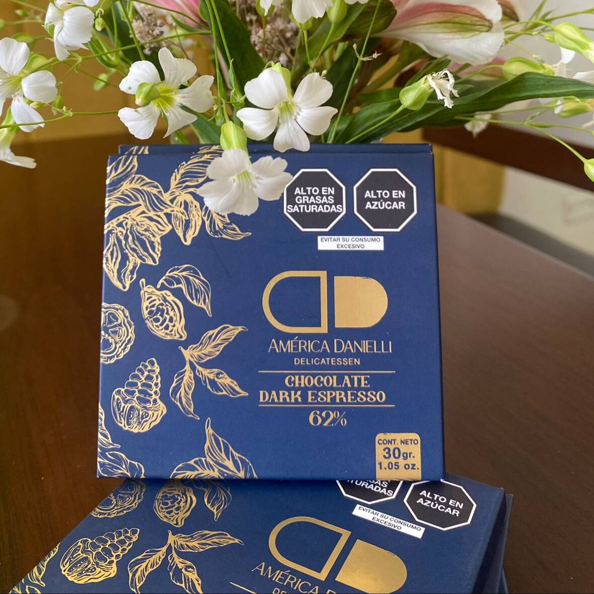 Chocolate Dark Espresso Café. 62% Cacao 30 Gramos