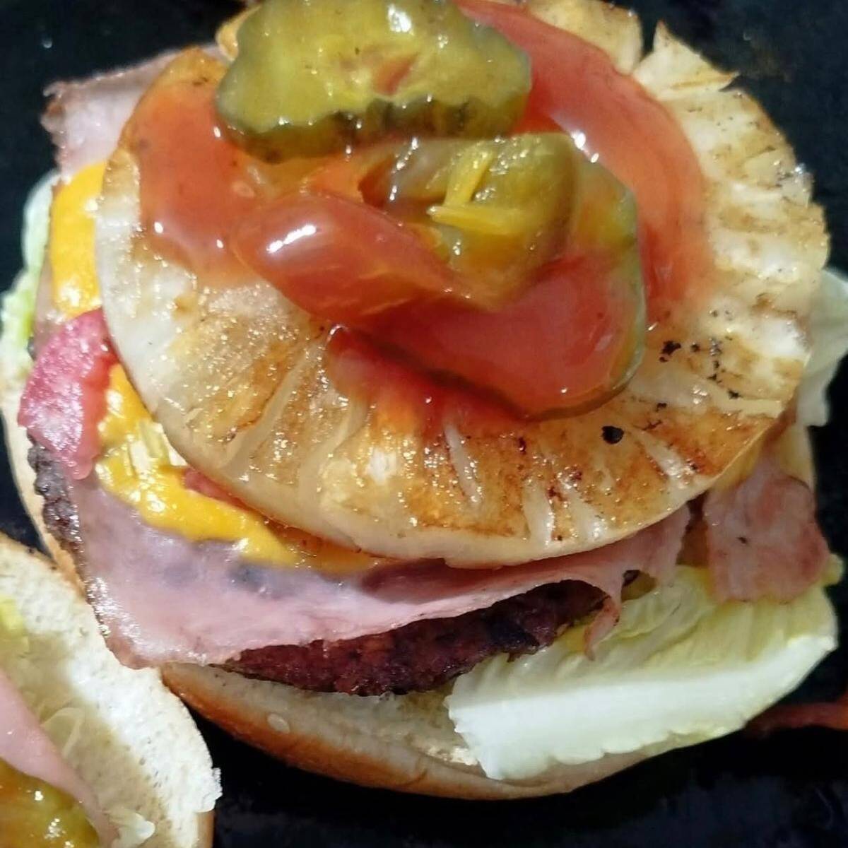 Hamburguesa Hawaiana