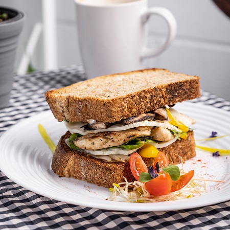 Sándwich de Pollo
