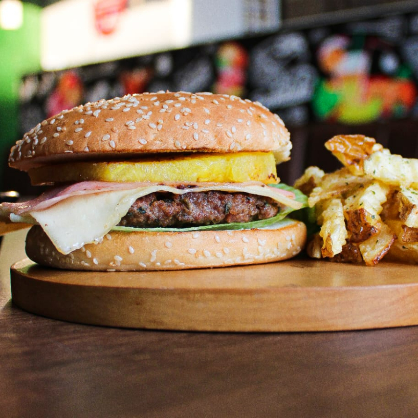 Hamburguesa Hawaiana