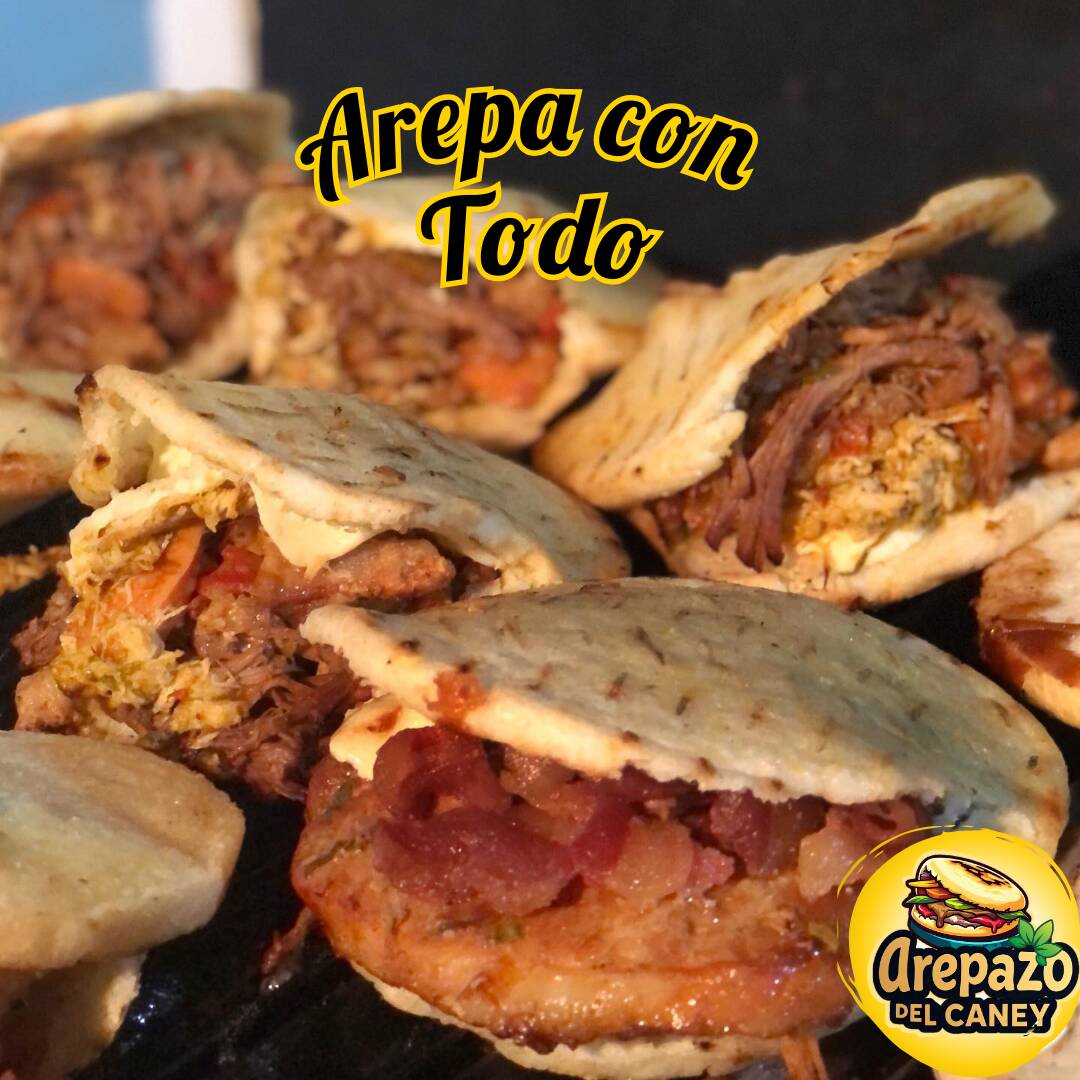 Arepa con Todo