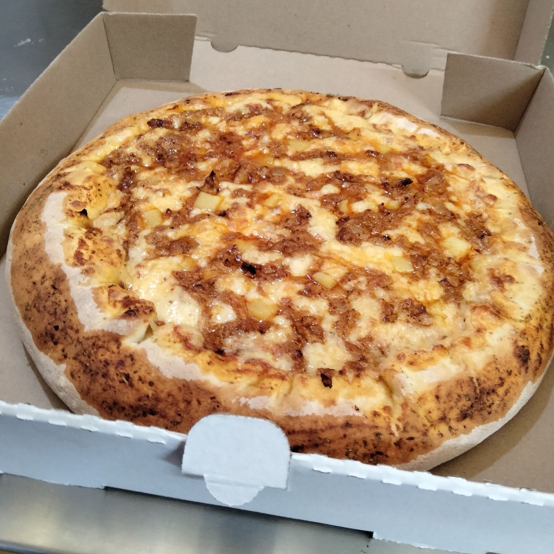 Pizza Familiar con Orilla de Queso