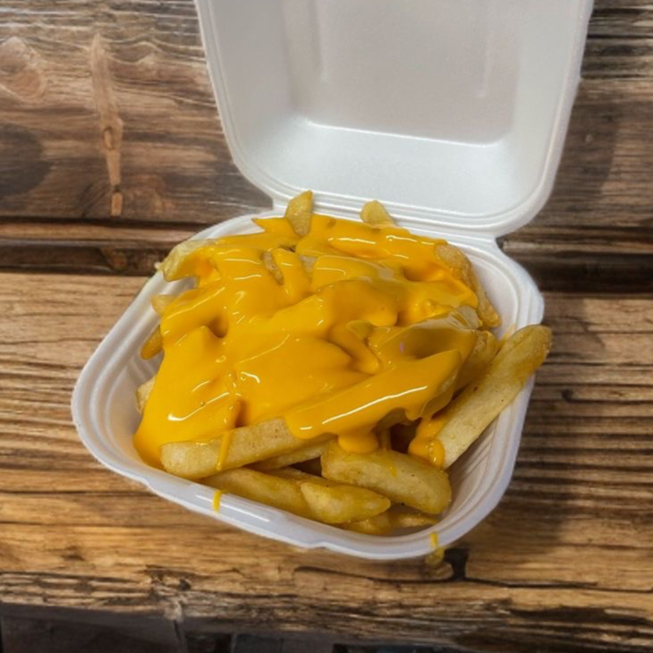 Papas Fritas Con Queso