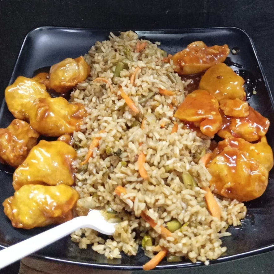 Paquete 2, Arroz o Spaguety mas 2 Guisado