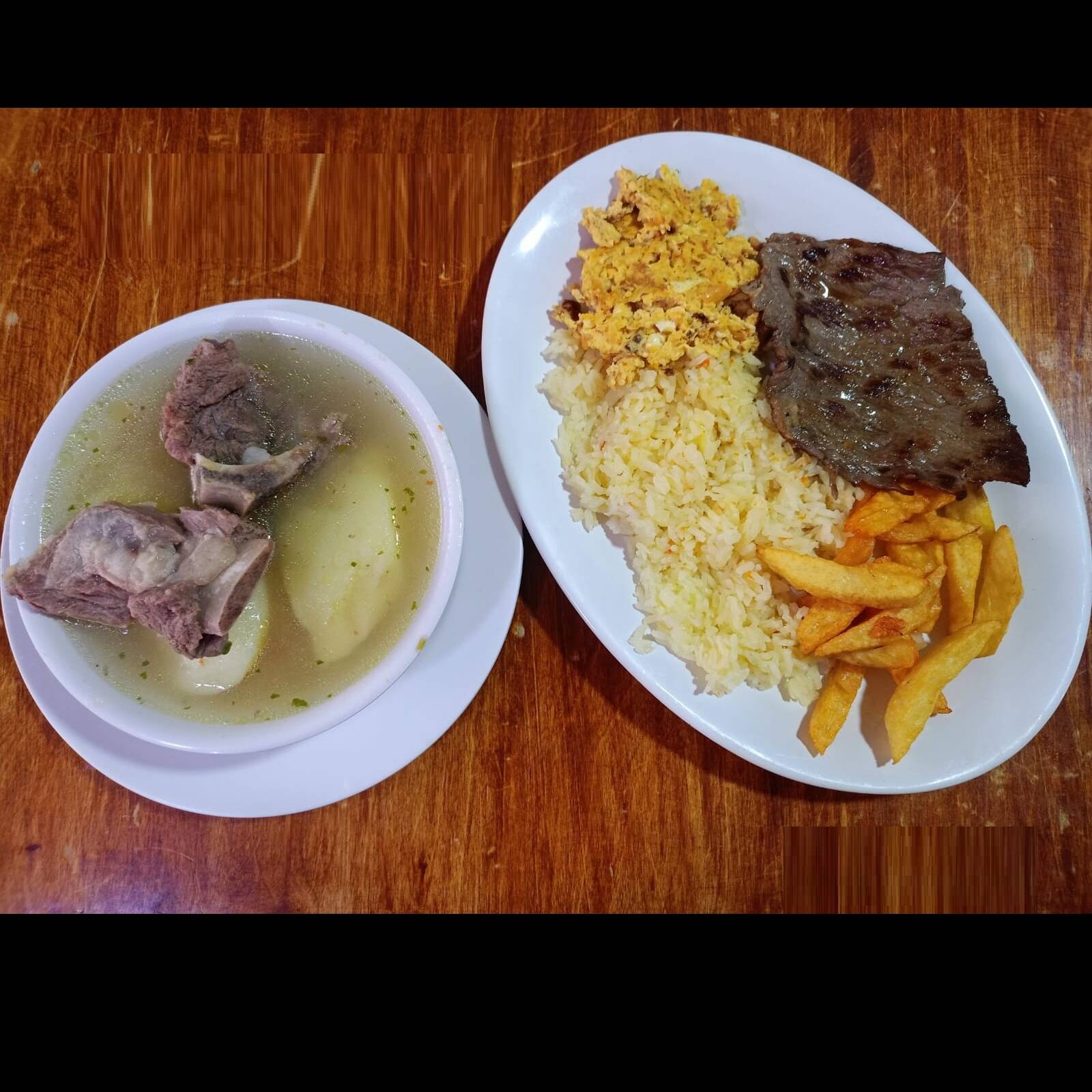 Moñona con Caldo