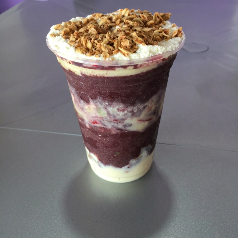 Açaí em Camadas