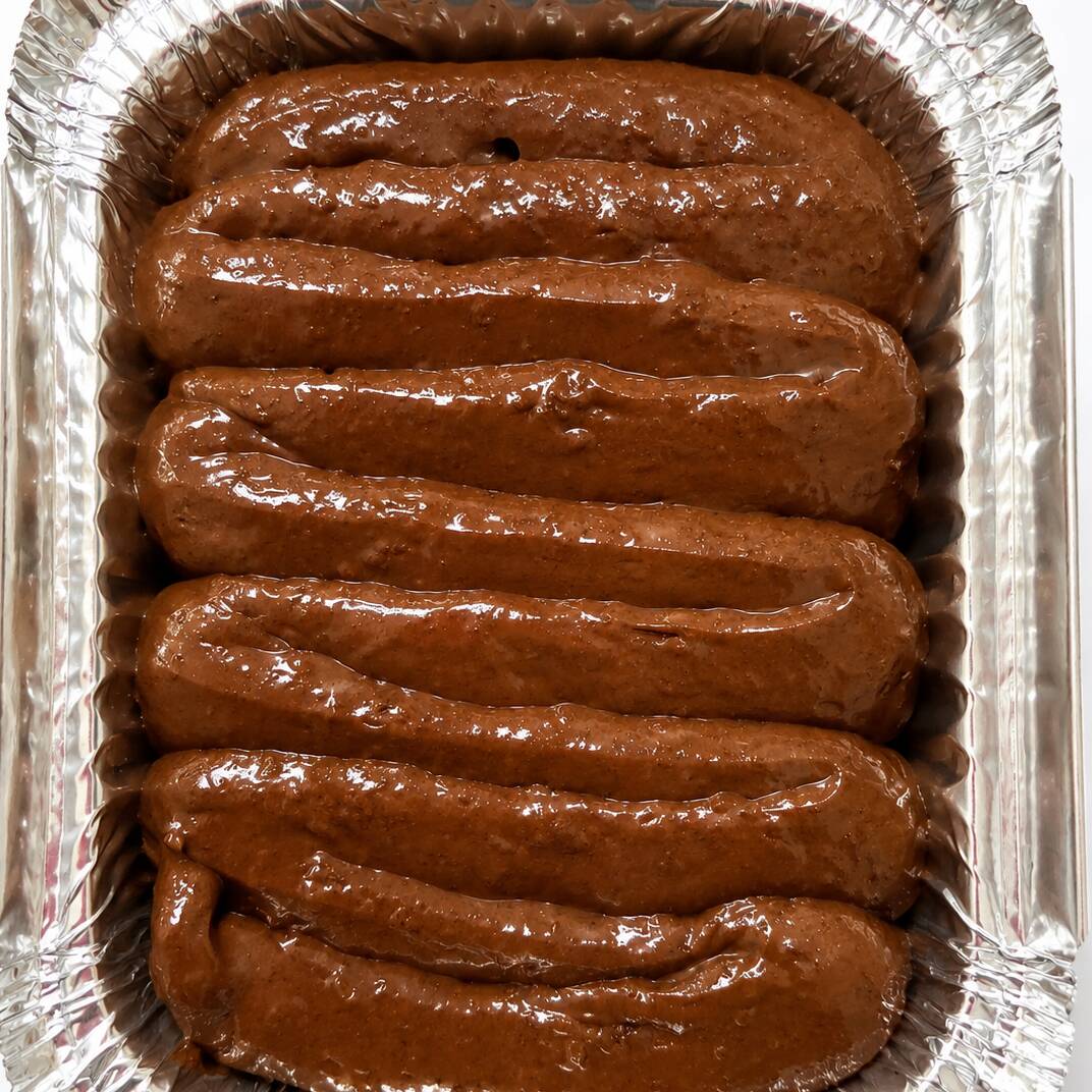 Massa de chocolate fofinha com delicioso Creme de Ovomaltine,.
Na medida certa para deixar cada pedaço irresistível1
Obs: O creme de Ovomaltine fica mais durinho quando gelado, deixando a textura ainda mais gostosa.