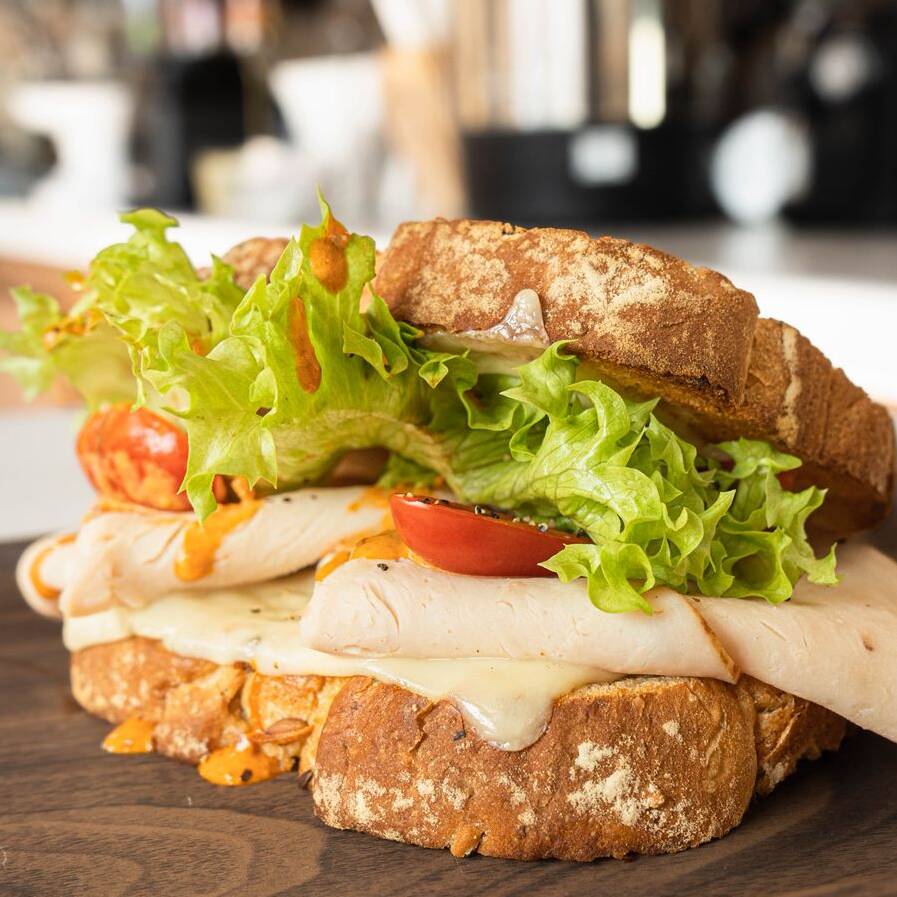 SANDWICH PECHUGA DE POLLO