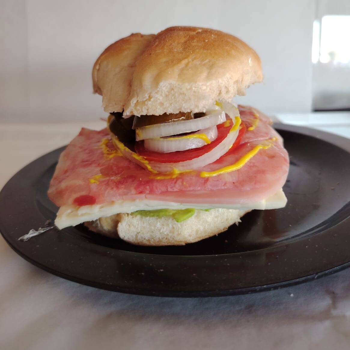 Lonche Carnes Frías