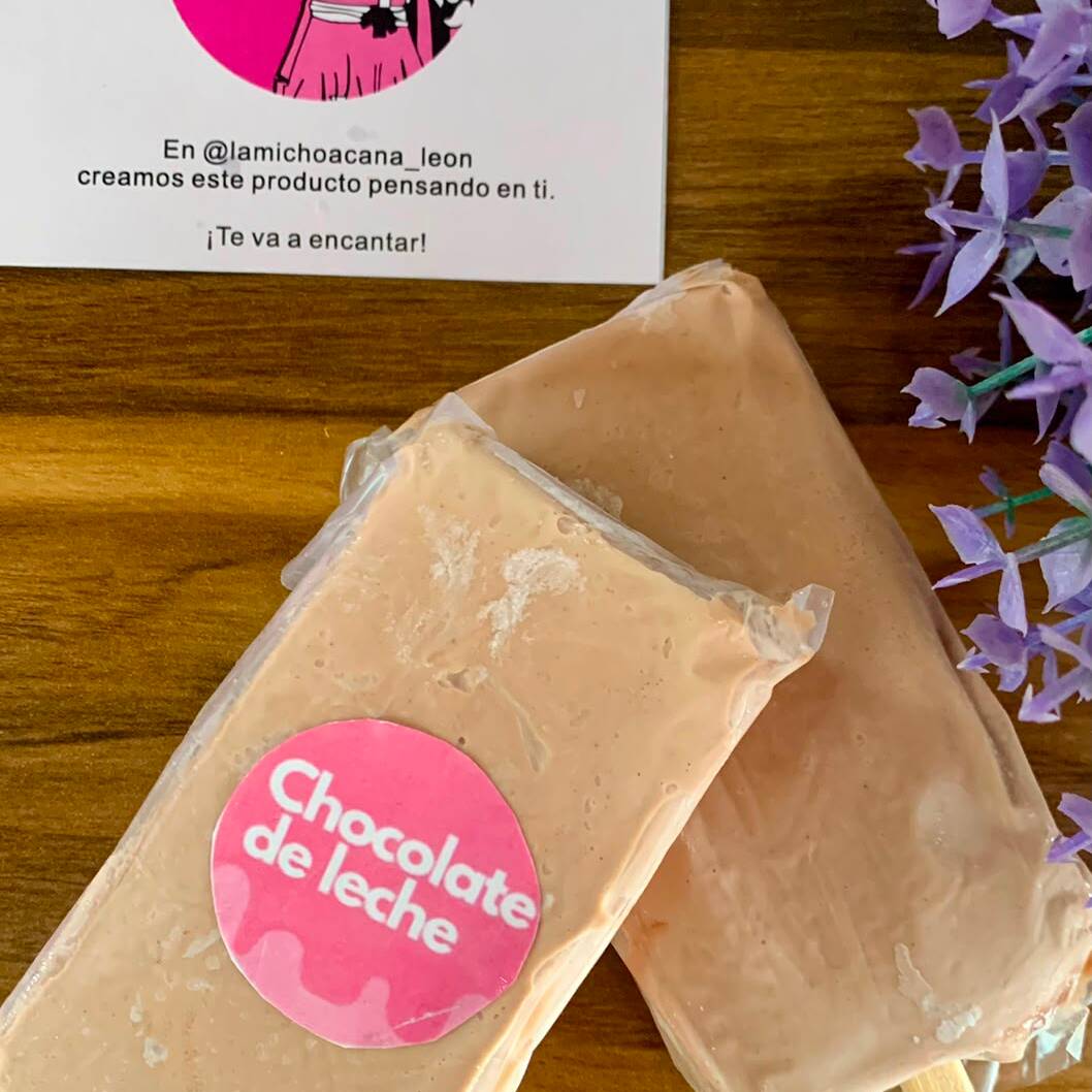 Paleta de Chocolate de Leche.