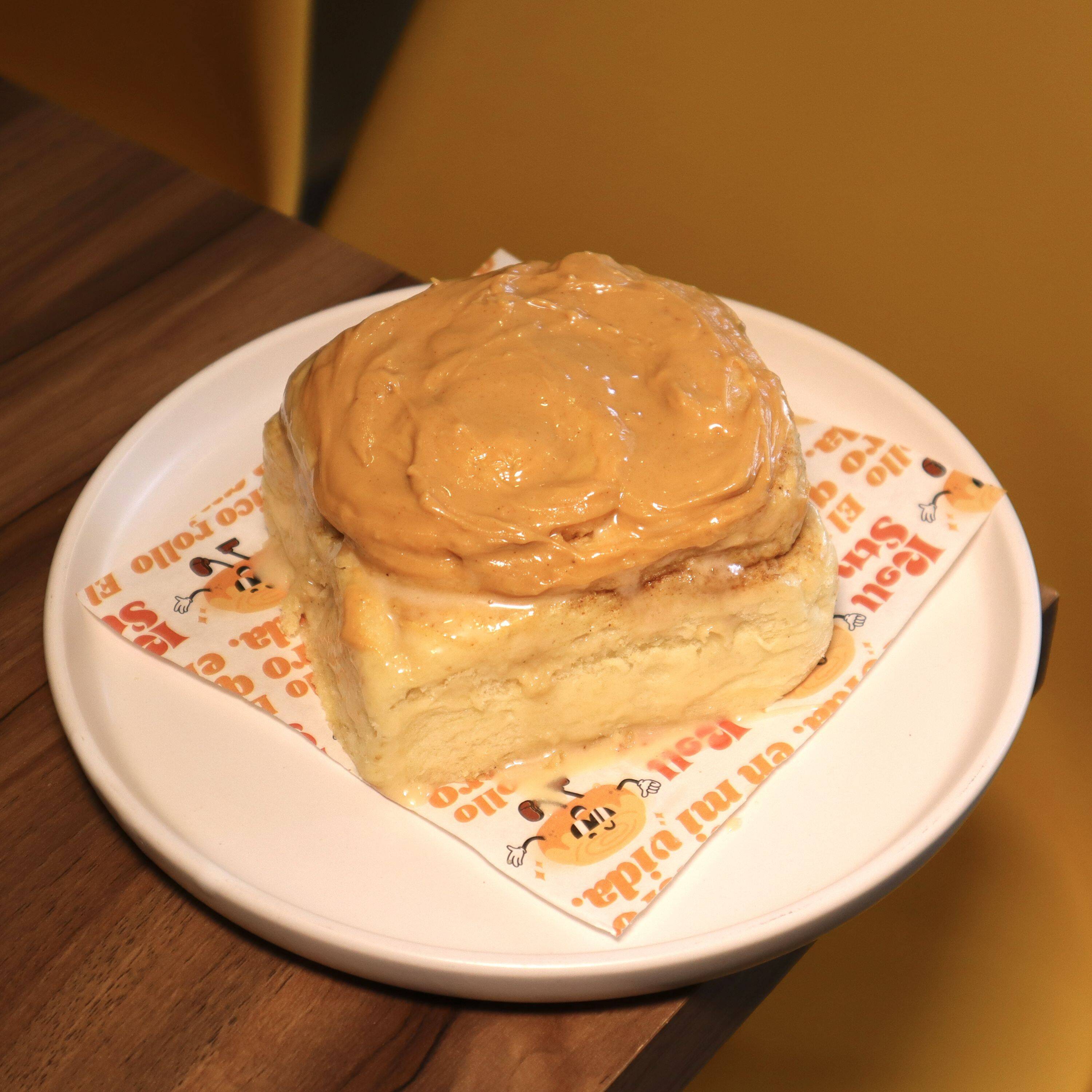 Rol Crema de Cacahuate