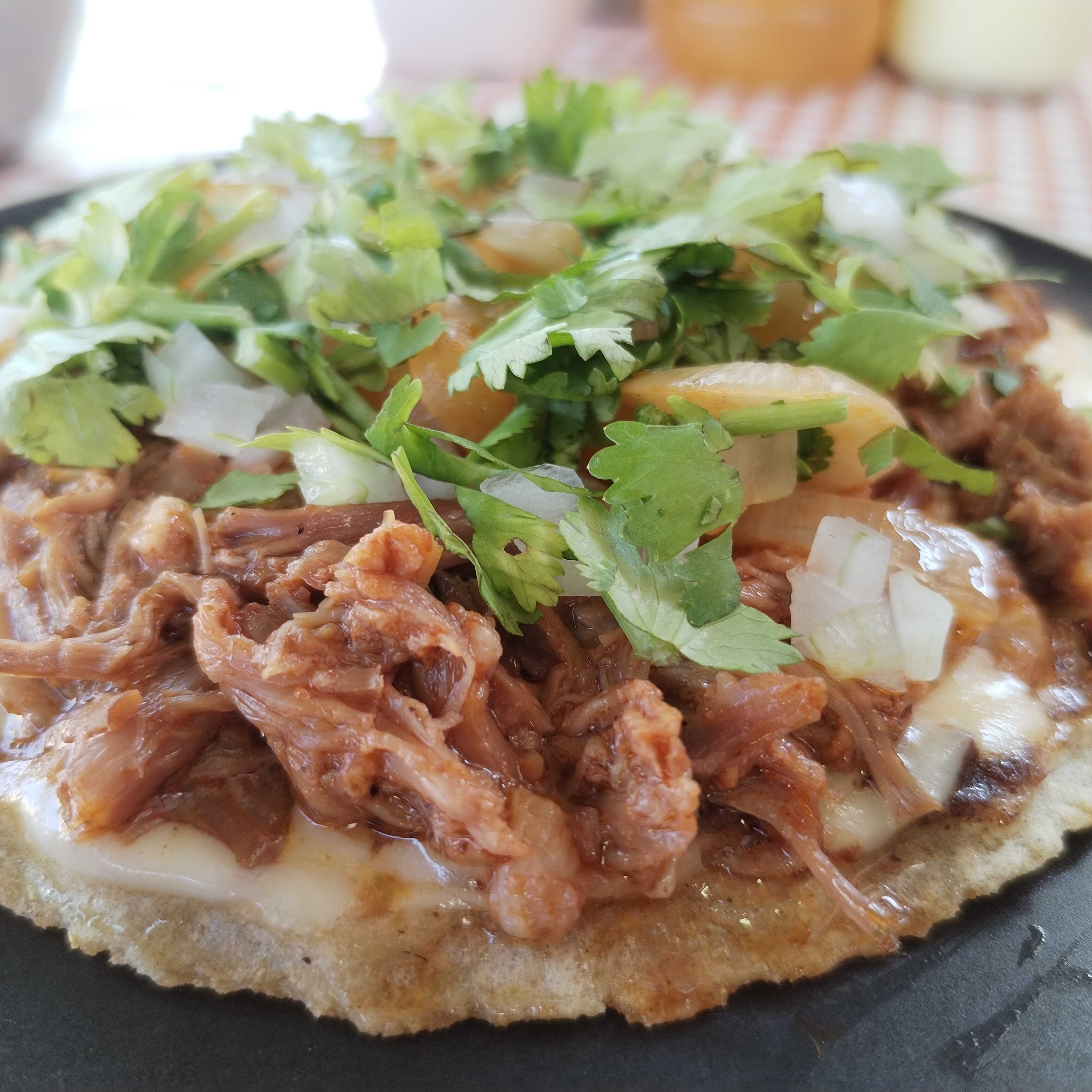 Sope de birria