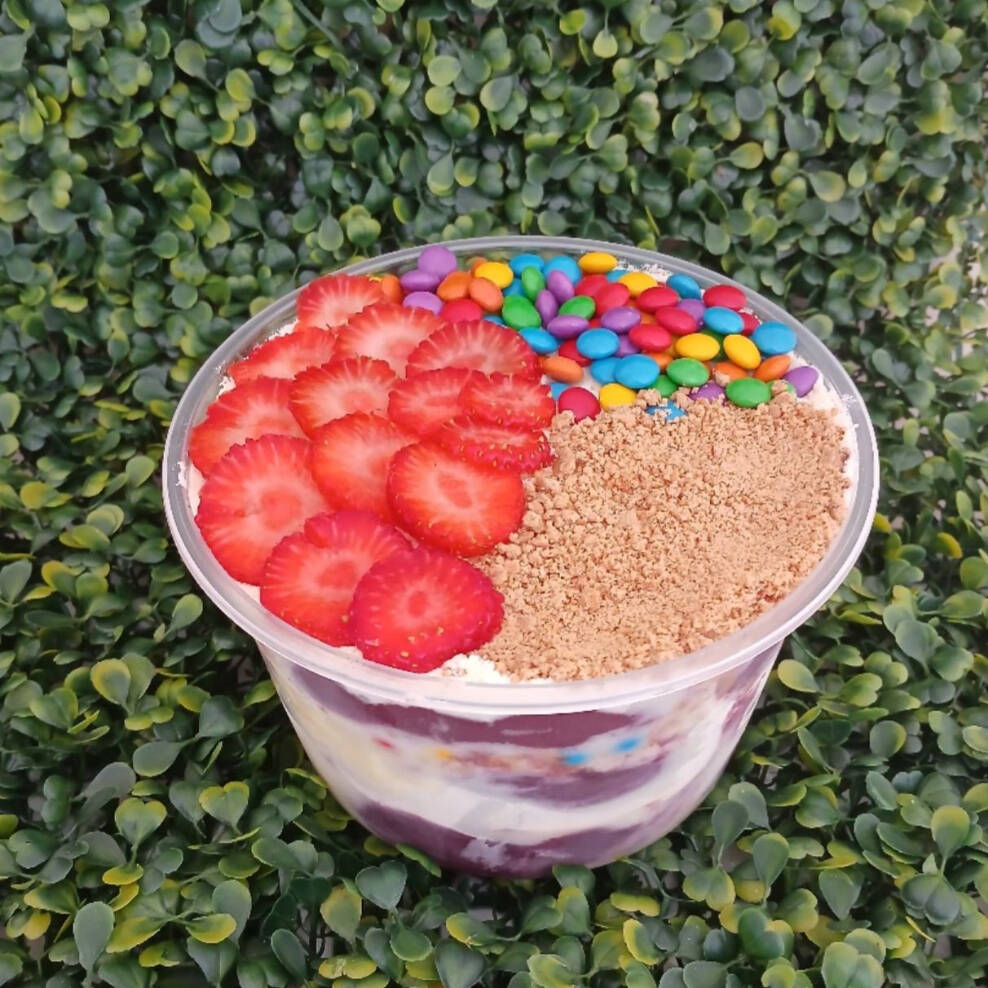 ADICIONAIS SEPARADOS! delicioso pote de 800ml de açaí com xarope de guarana em camadas para dividir ou matar a fome